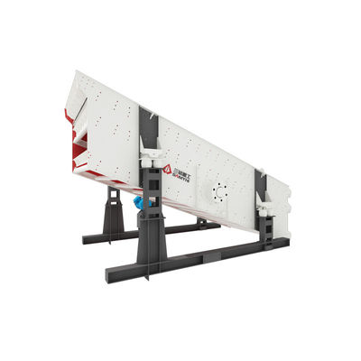 Máquina de detección estable pantalla vibrante 300T/H 3 capas 30KW potencia y 2400*7000mm superficie de la pantalla